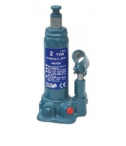 Домкрат гідравлічний пляшкового типу 2т